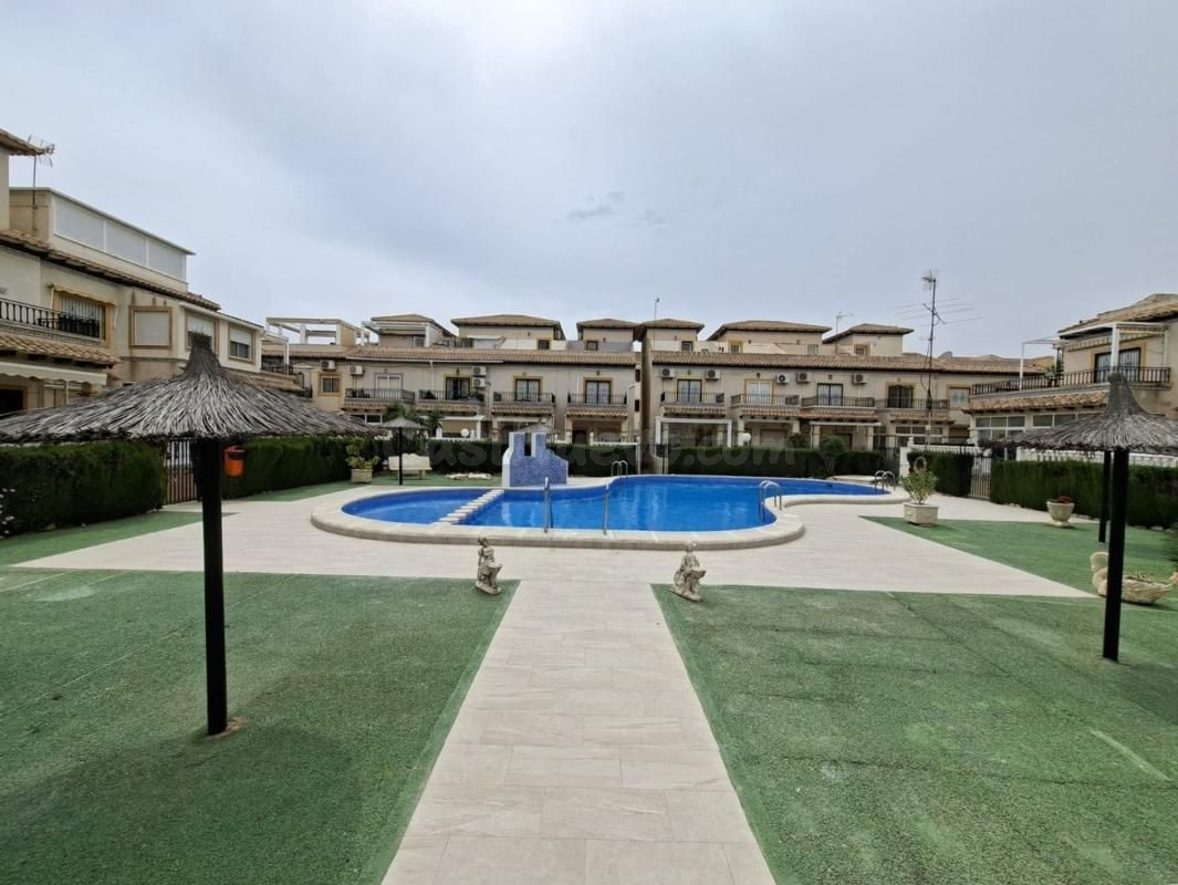 Apartamento 2 habitaciones 52m² en venta - Punta Prima - foto 3