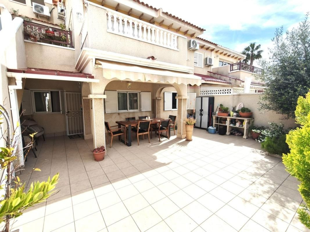 Adosado 2 habitaciones 63m² en venta - Punta Prima - foto 4