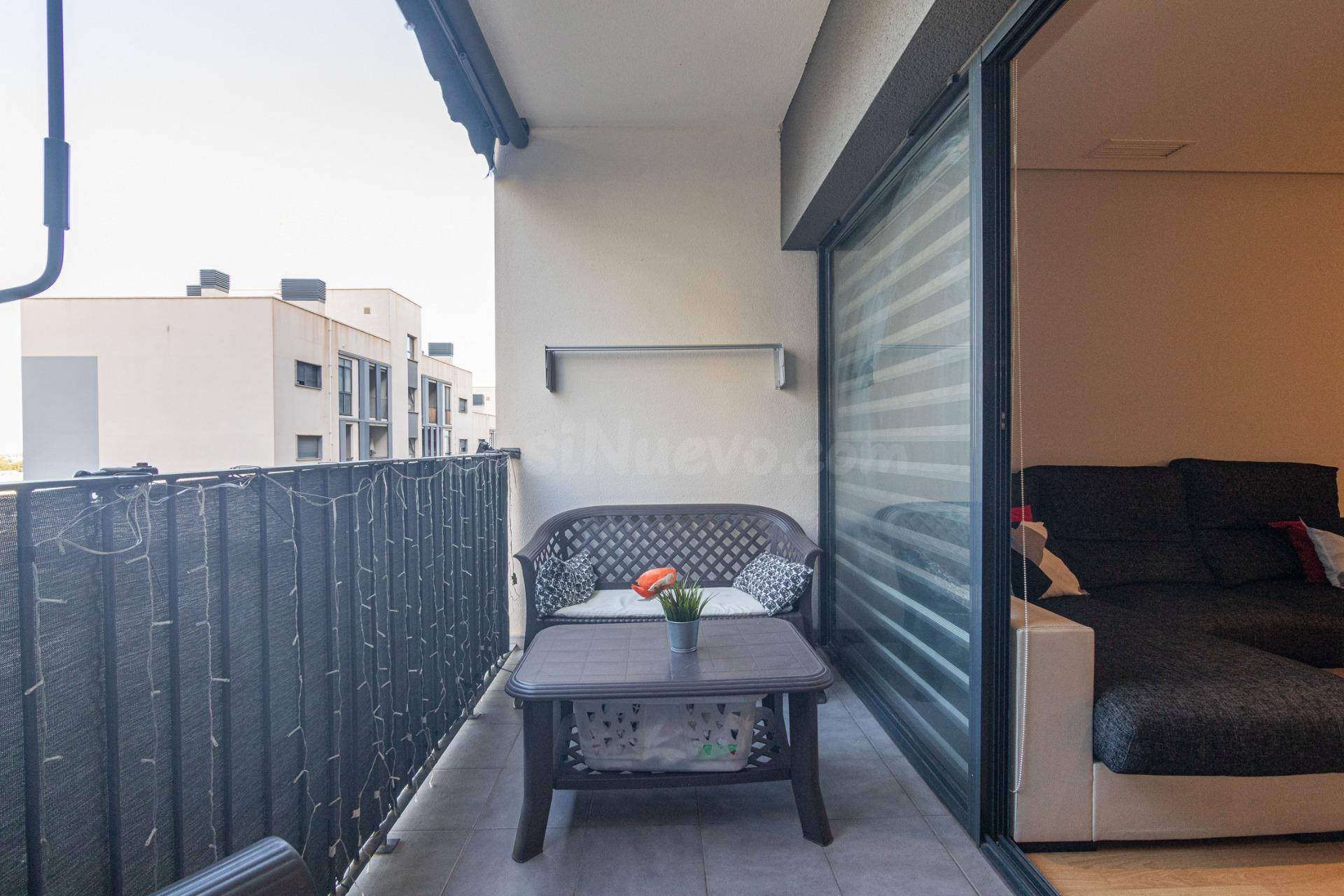 3 habitaciones, 2 BAÑOS, PISCINA, PLAZA DE GARAJE Y TERRAZA  - foto 3