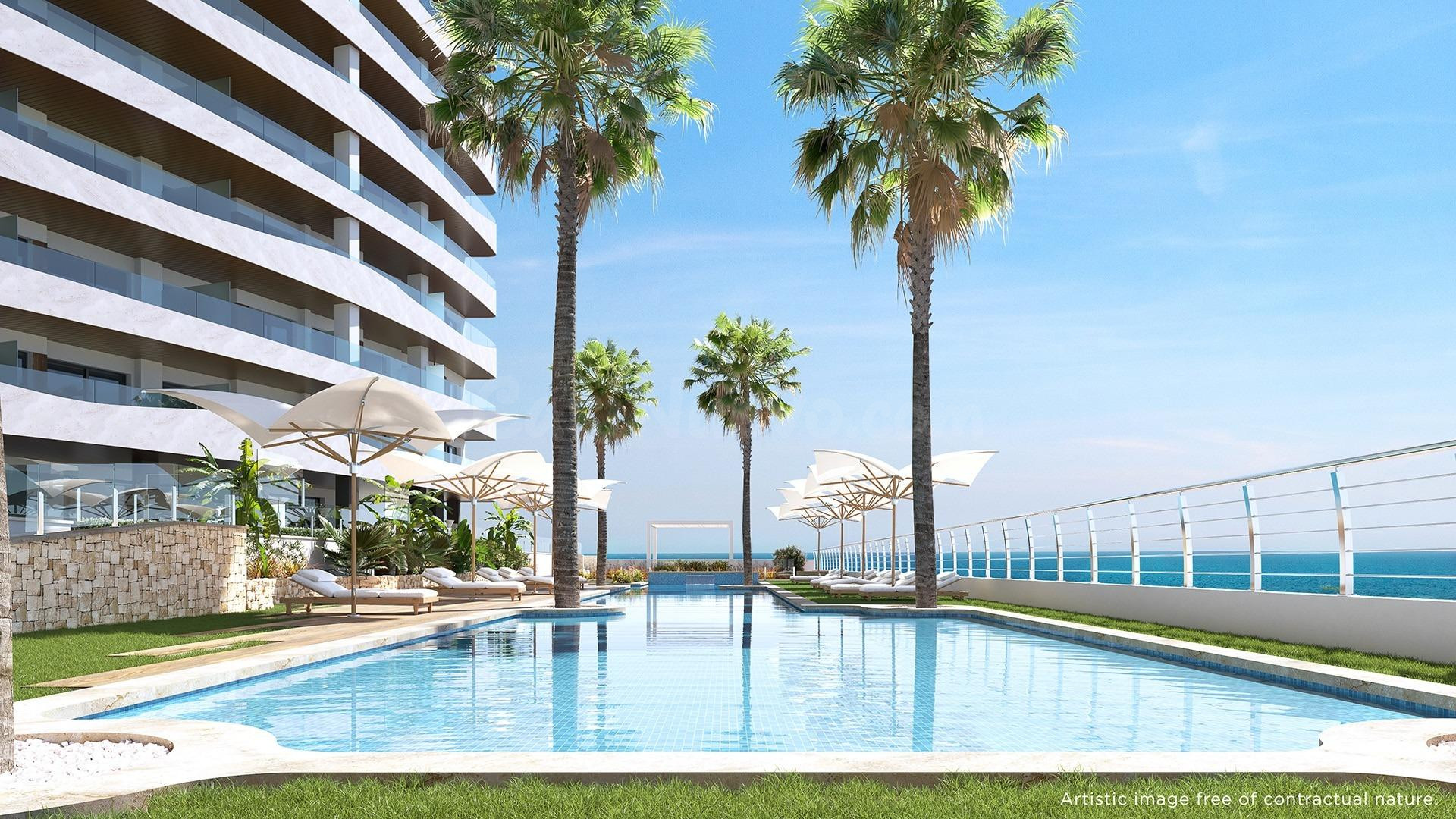 Descubra la vida de lujo en La Manga del Mar Menor - foto 5