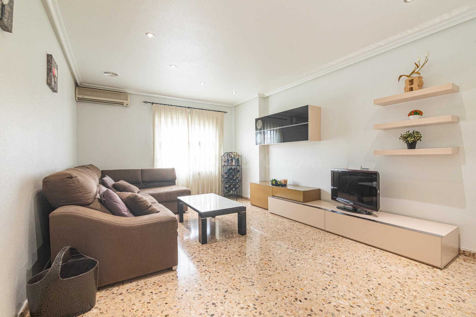 ASCENSOR, 3 habitaciones, 2 BAÑOS, PLAZA DE GARAJE Y TRASTER - foto 3