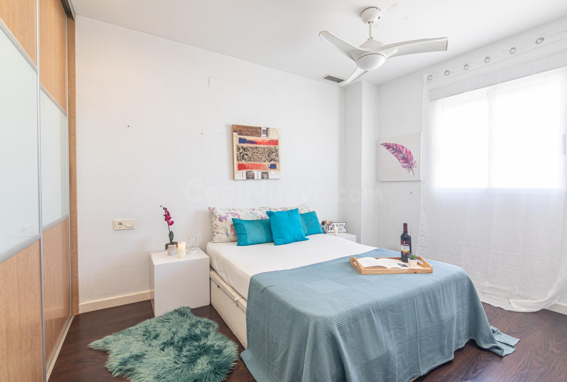ÁTICO DE 3 habitaciones, 2 BAÑOS EN CORAZÓN DE JESÚS - foto 4