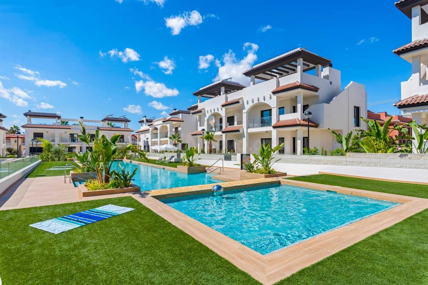 COMPLEJO RESIDENCIAL DE OBRA NUEVA EN ROJALES - foto 5