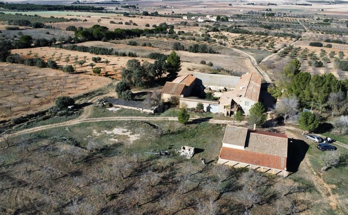 Casa de campo 10 habitaciones 1000m² en venta - Villena