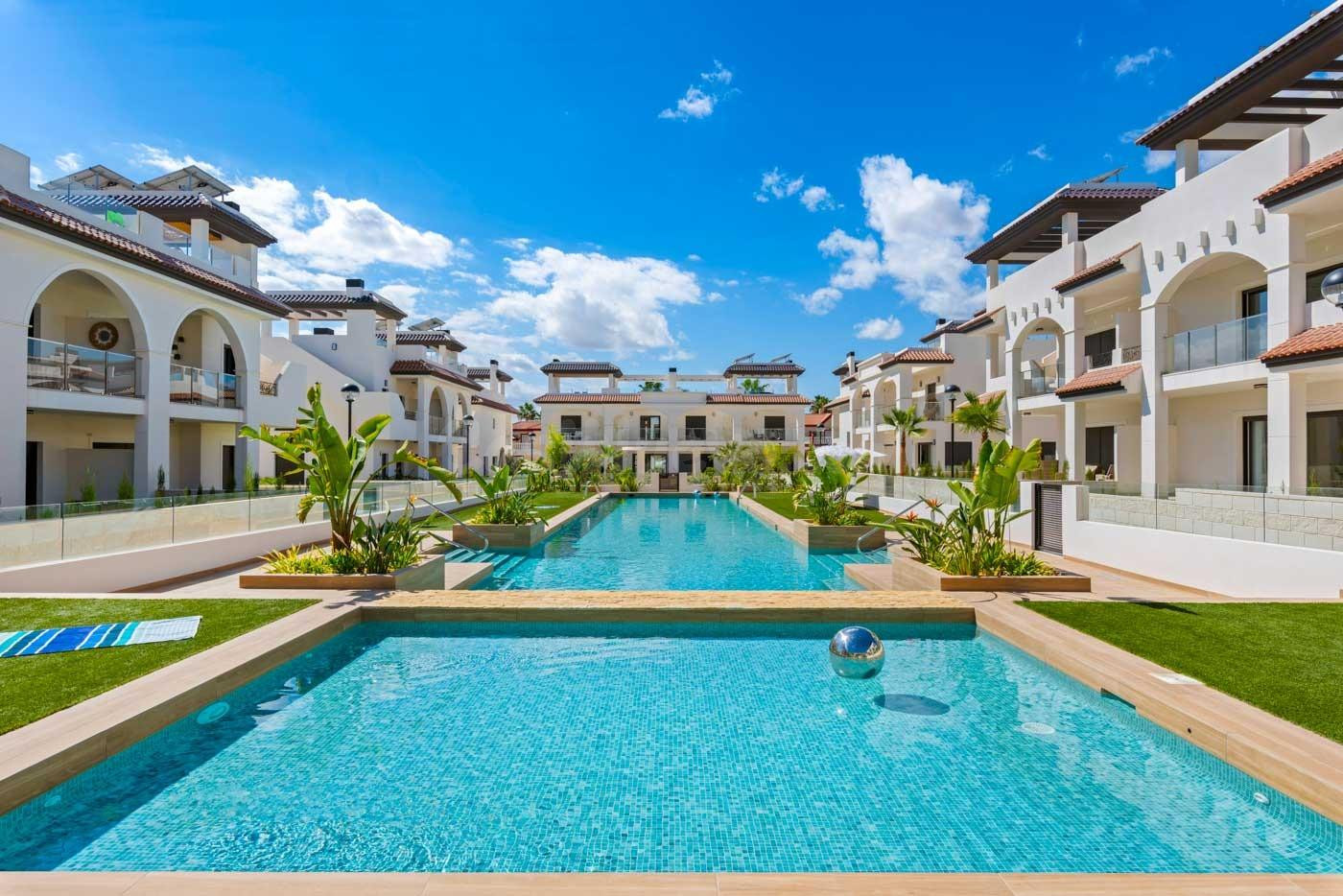 COMPLEJO RESIDENCIAL DE OBRA NUEVA EN ROJALES - foto 4