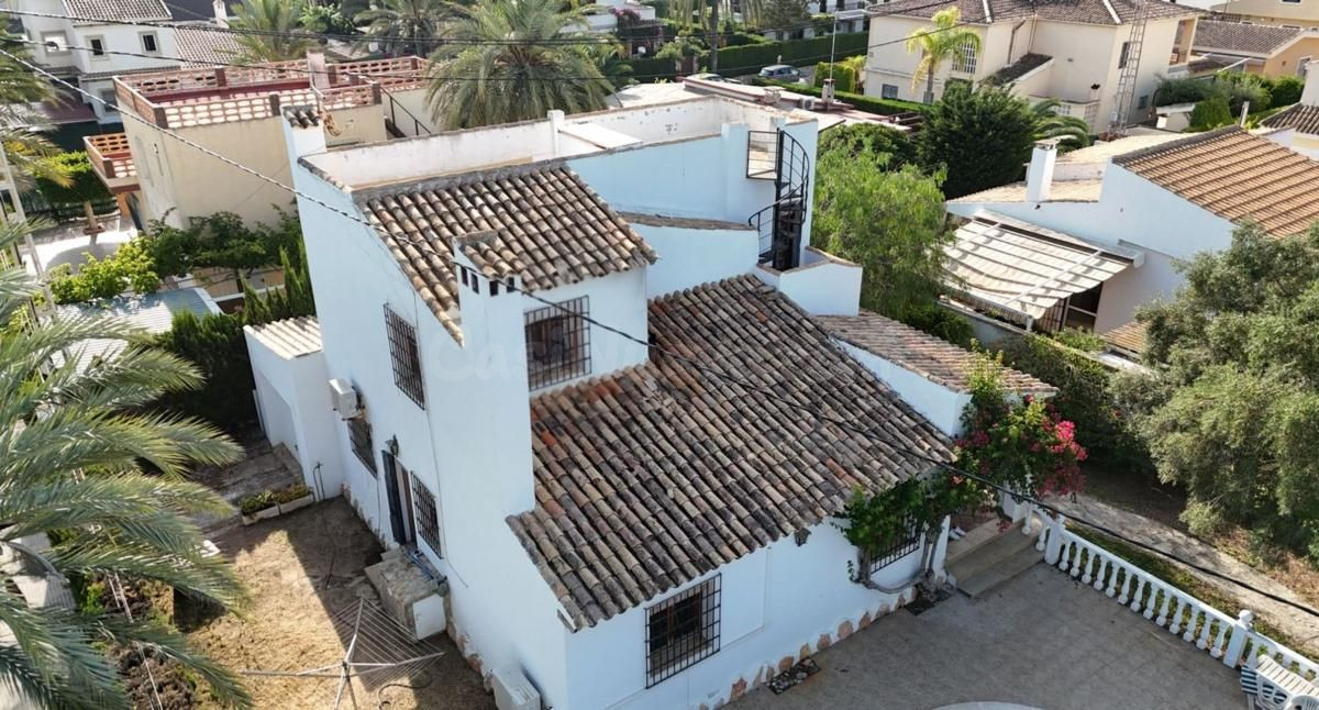 Villa 4 habitaciones 140m² en venta - Cabo Roig - foto 2