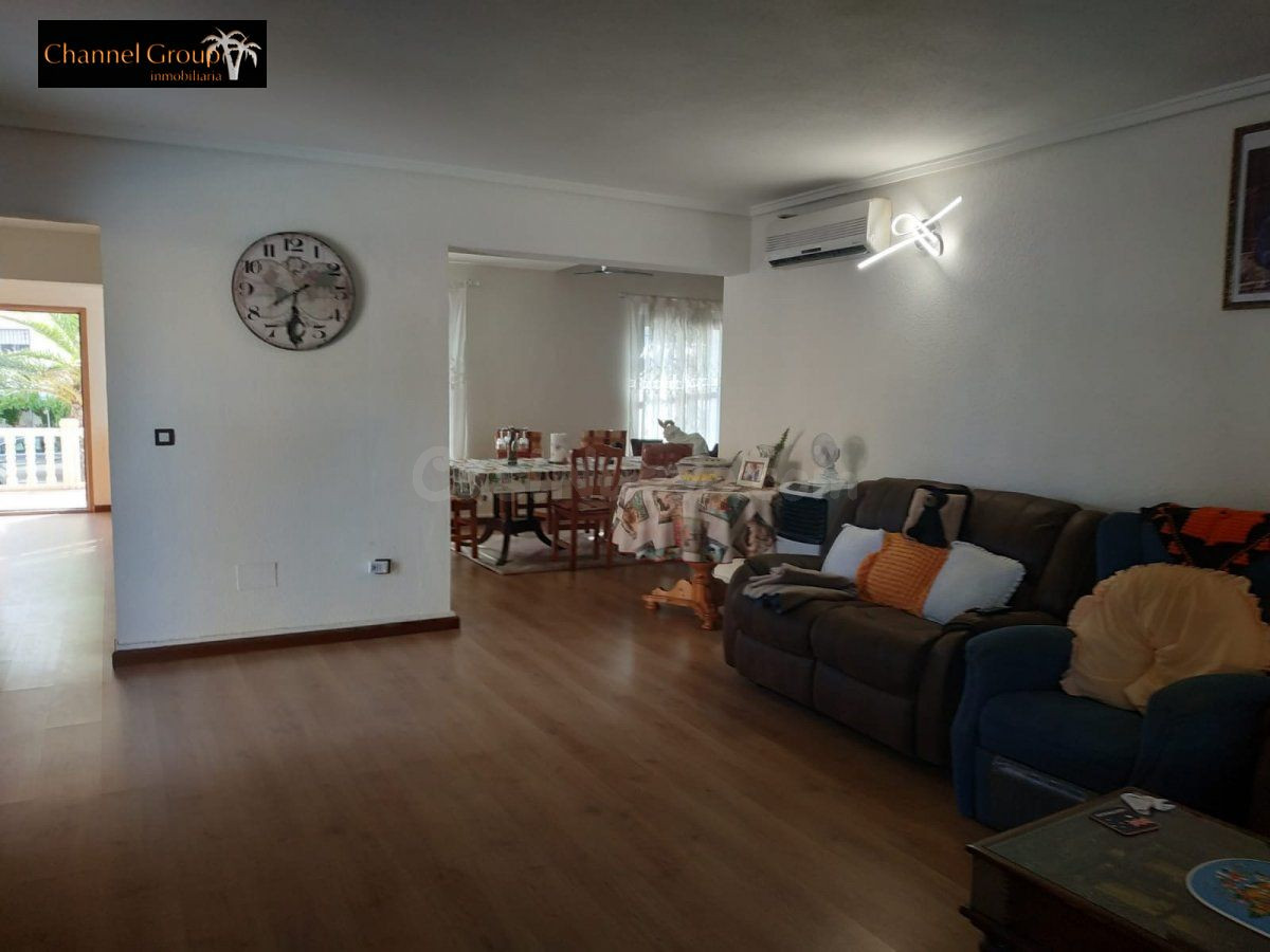 Chalet independiente en Orihuela Costa - foto 5