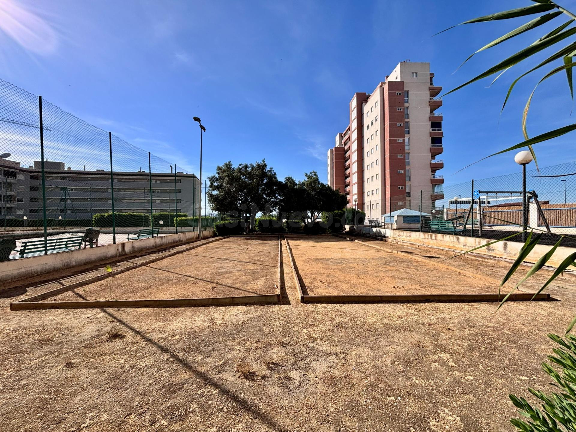 Apartamento en alquiler con ascensor y garaje en Guardamar d - foto 3