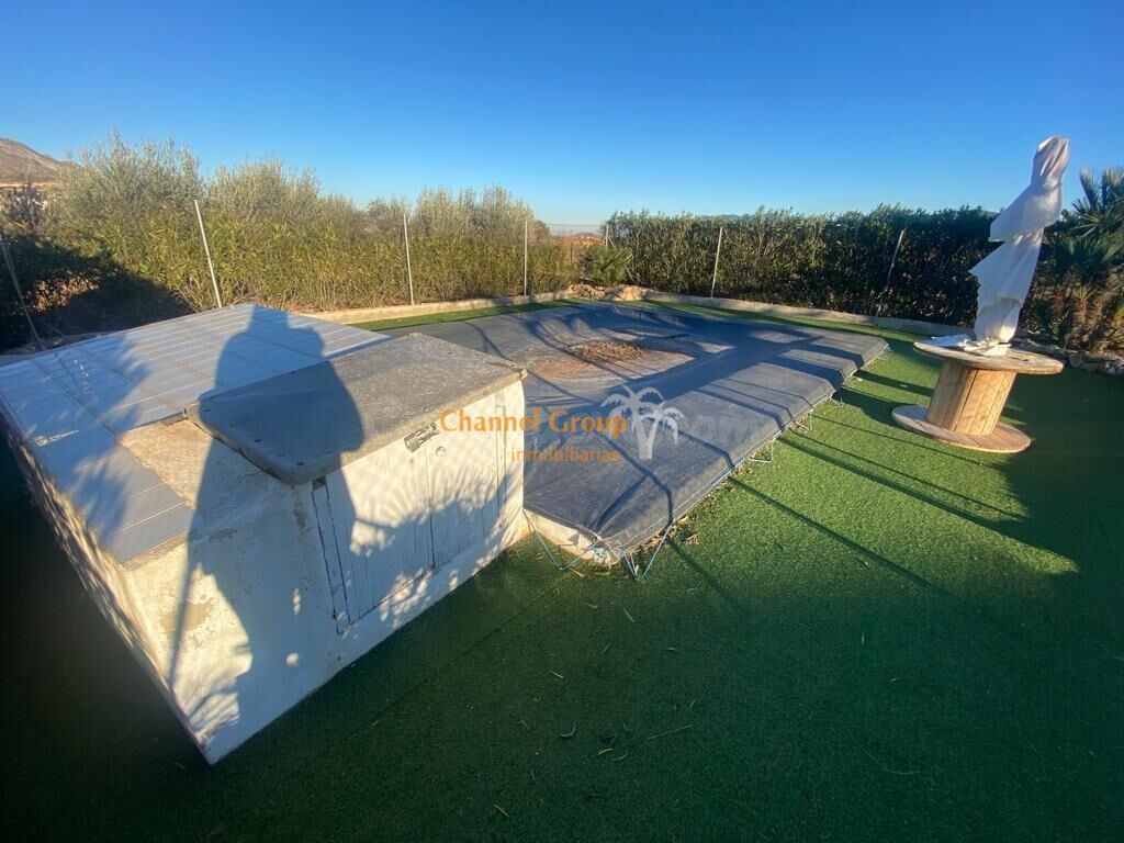 SE VENDE CASA DE CAMPO, ZONA LA CANALOSA ! - foto 5