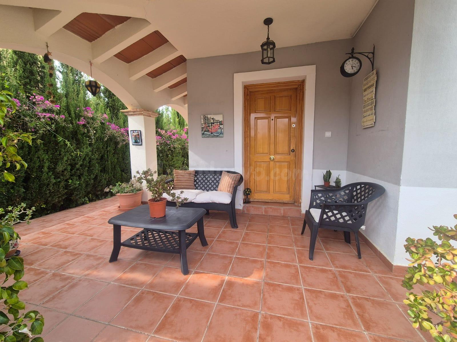 Chalet 3 habitaciones 242m² en venta - Bonalba-Cotoveta - foto 3