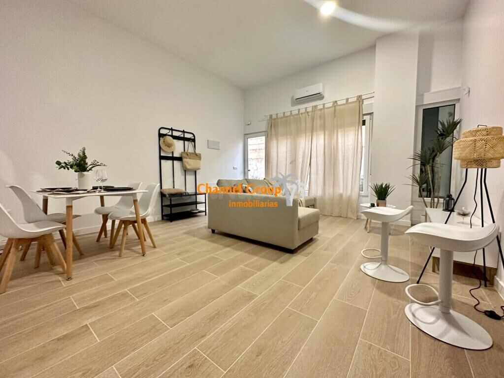 SE ALQUILA LOFT ESPECTACULAR, ZONA ALTABIX
