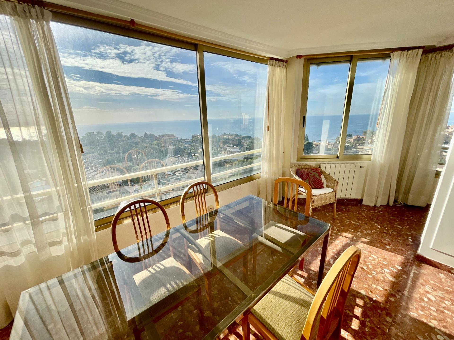 Piso 4 habitaciones 130m² en venta - Cabo de las Huertas - foto 3