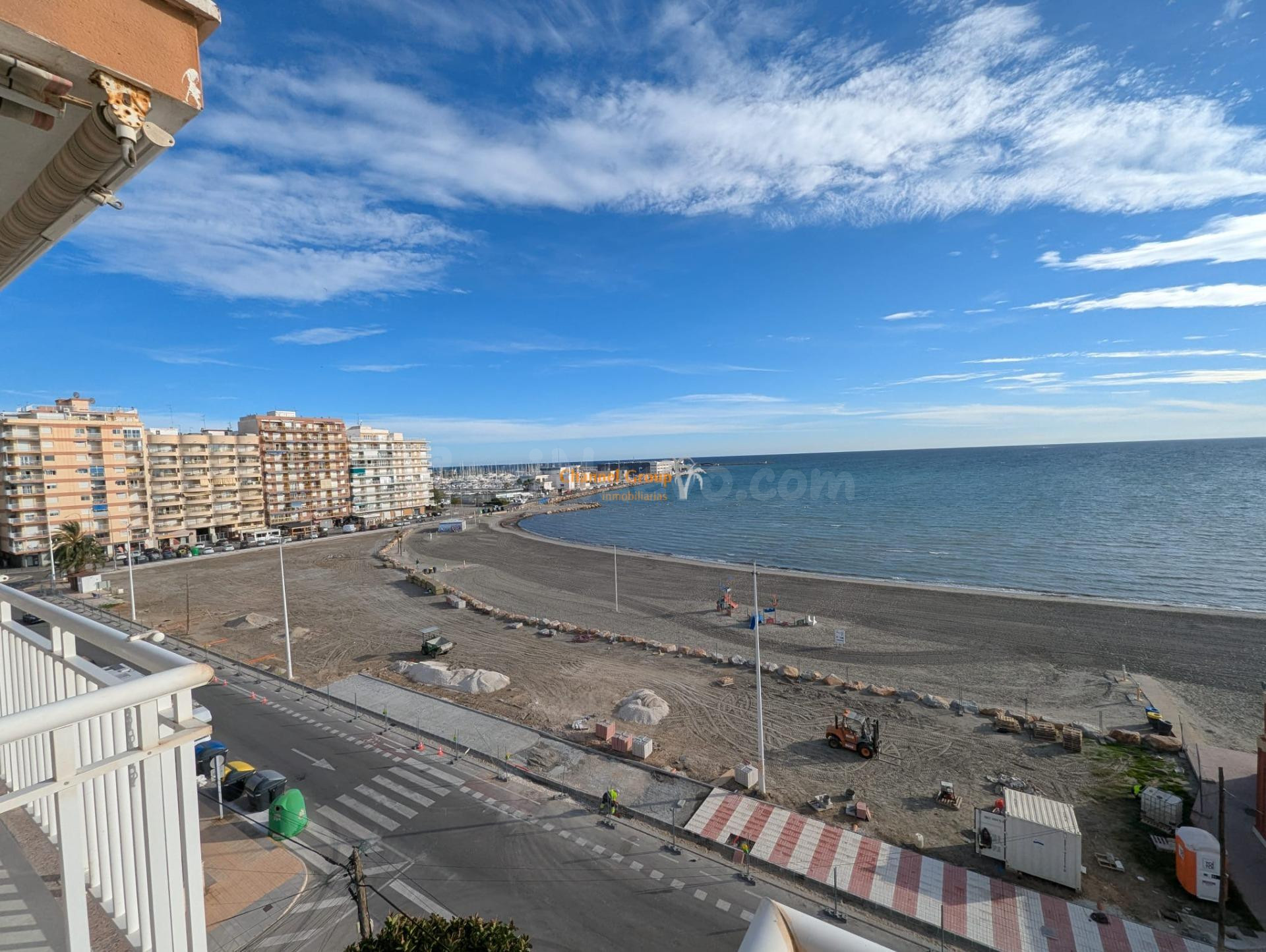 Se vende piso en Gran Playa, Santa Pola con vistas inmejorab