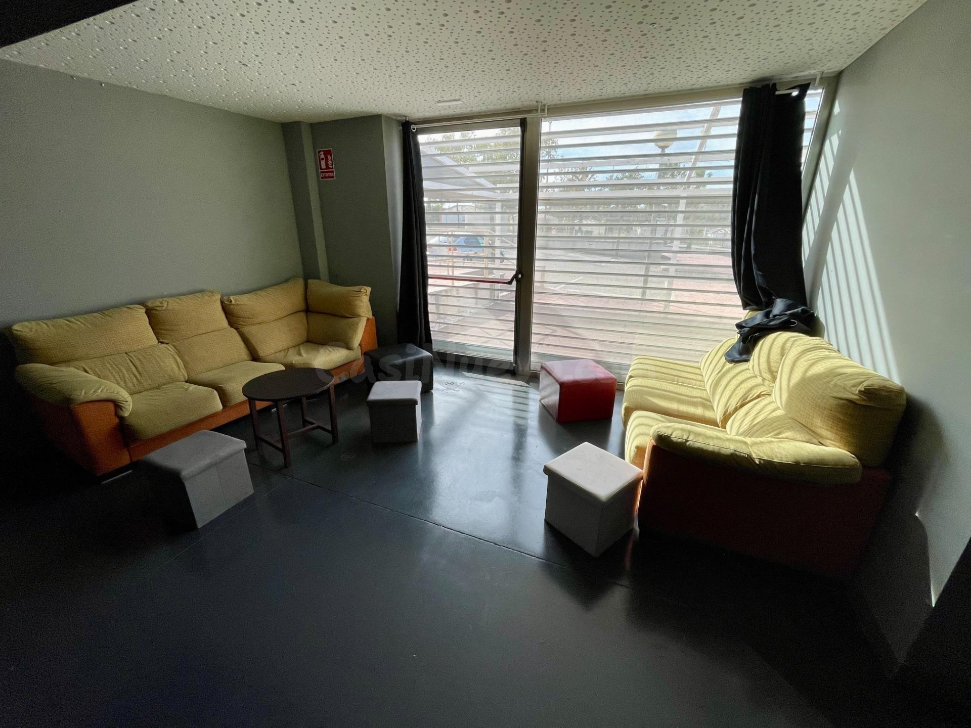 SE VENDE O ALQUILA LOCAL COMERCIAL EN ASPE !!!! - foto 3