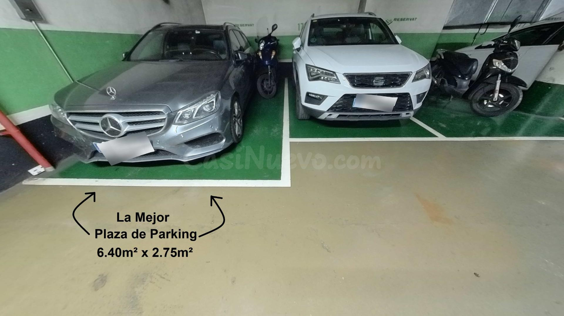 El parking más grande de la Plaza de las Palmeras (Sant Andr - foto 2