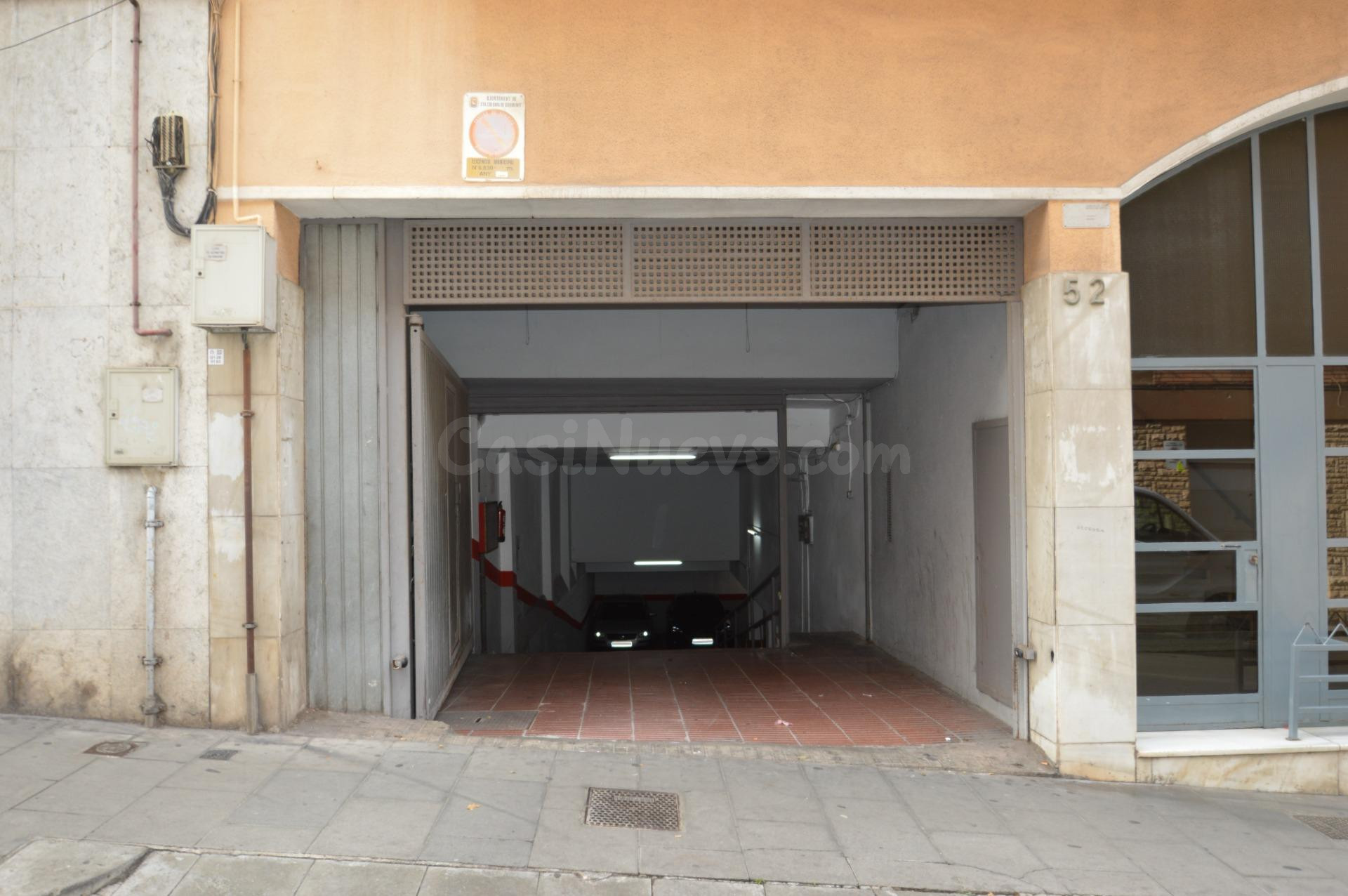 Parking en Calle Bruch (Fondo) - foto 2