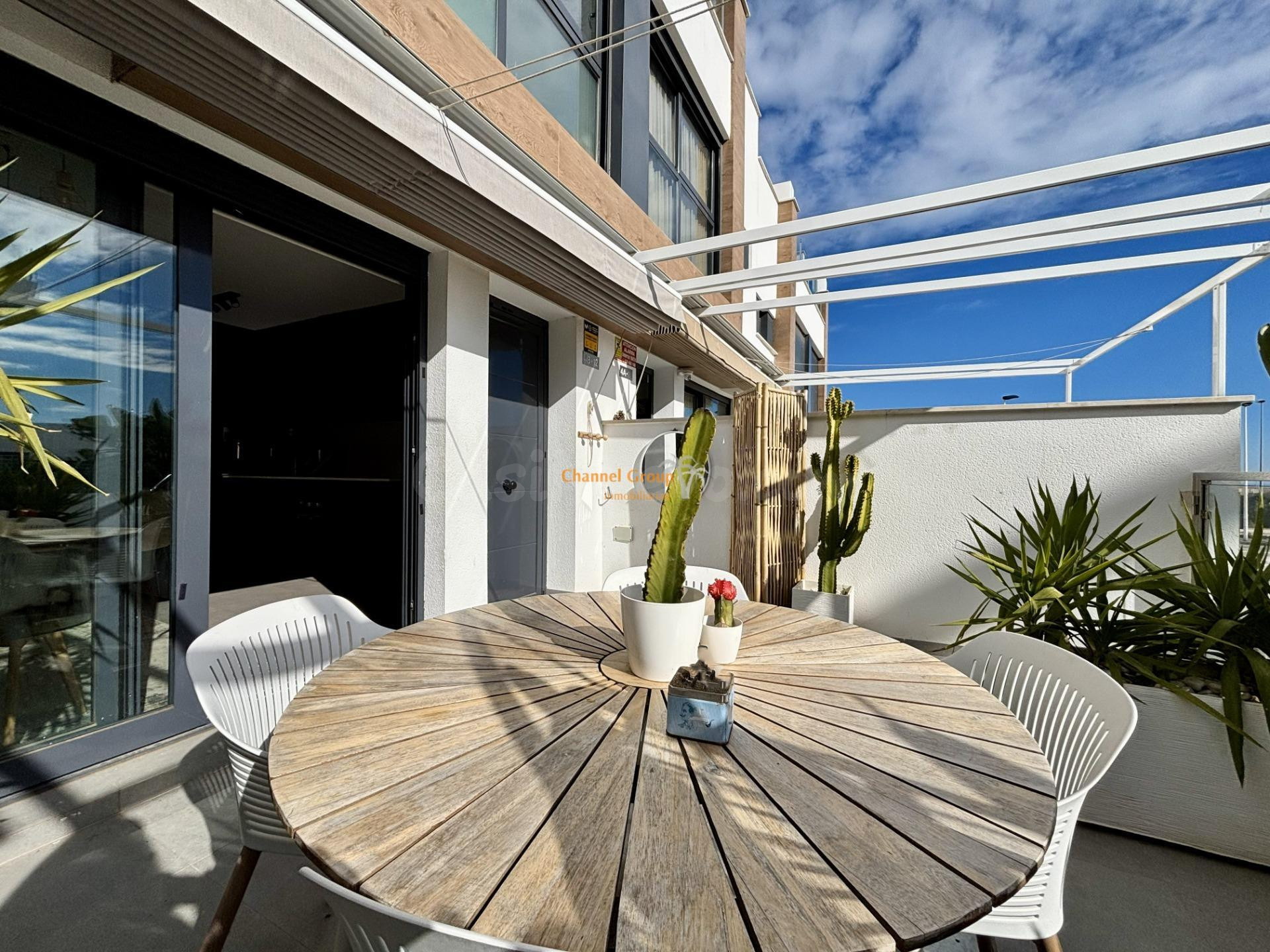 Chalet adosado en venta en Guardamar del Segura – Zona Los S - foto 3