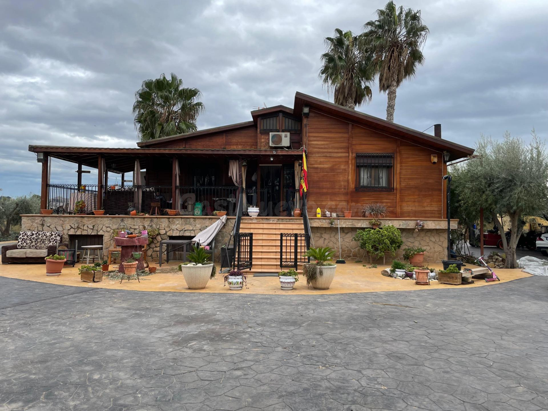 VENTA de chalet de diseño en una de las mejores zonas de Asp