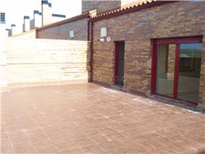 VENTA DE ÁTICO DE DOS DORMITORIOS EN LA FASE II DEL PAU EL Q - foto 2
