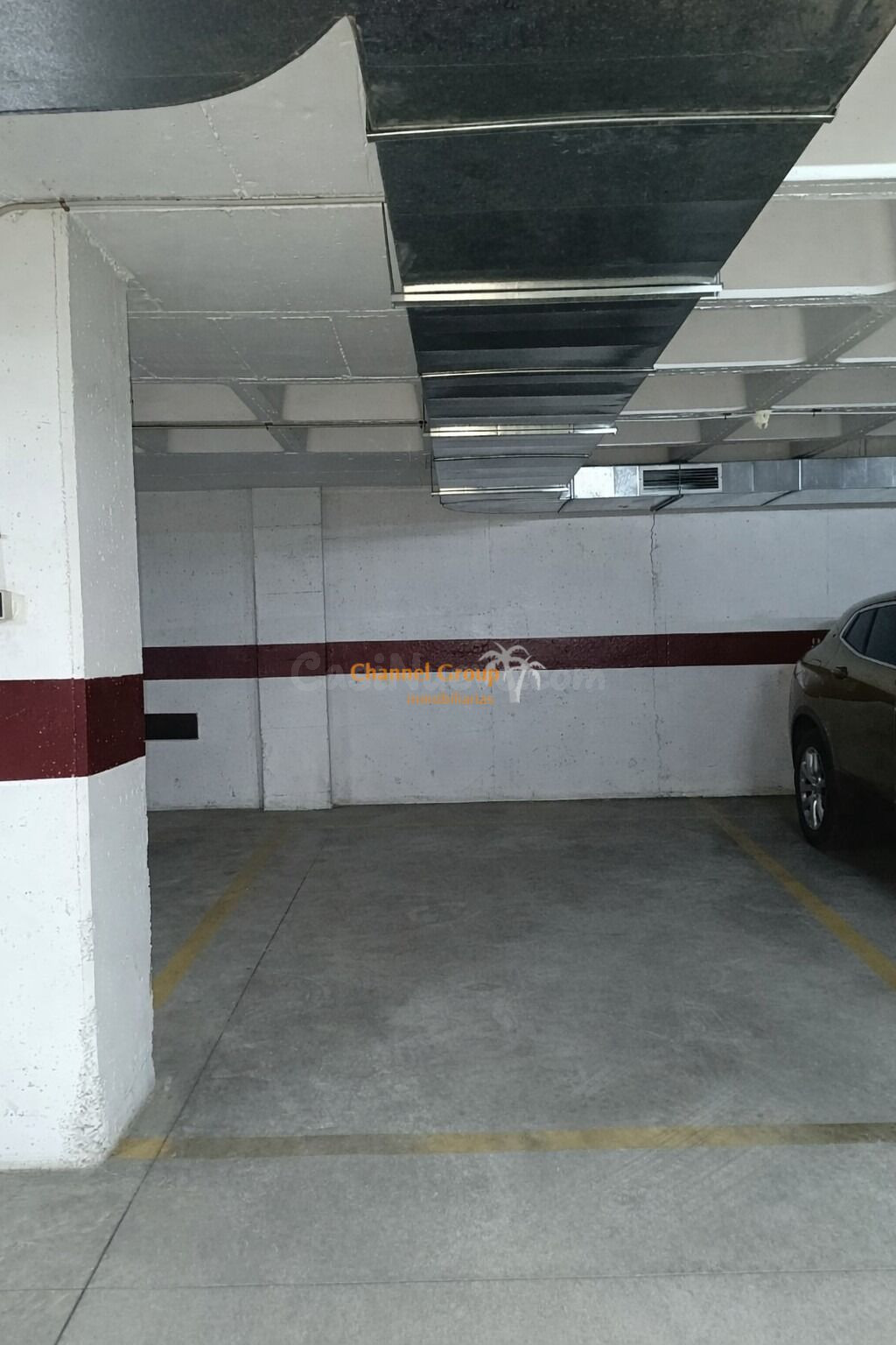 SE VENDE PLAZA DE GARAJE MUY CERCA DEL CORTE INGLES