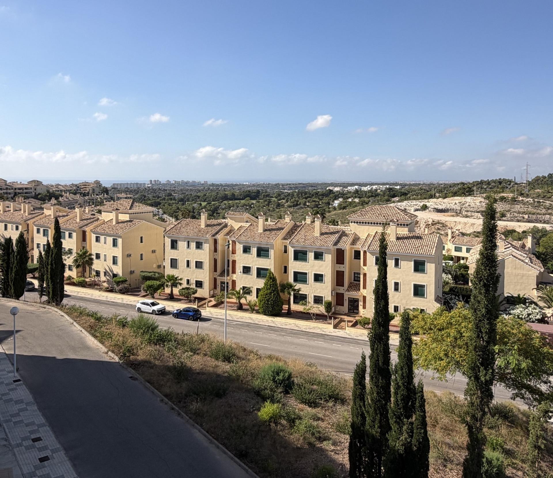 Apartamentos Llave en Mano en Venta en Lomas de Campoamor, O - foto 2