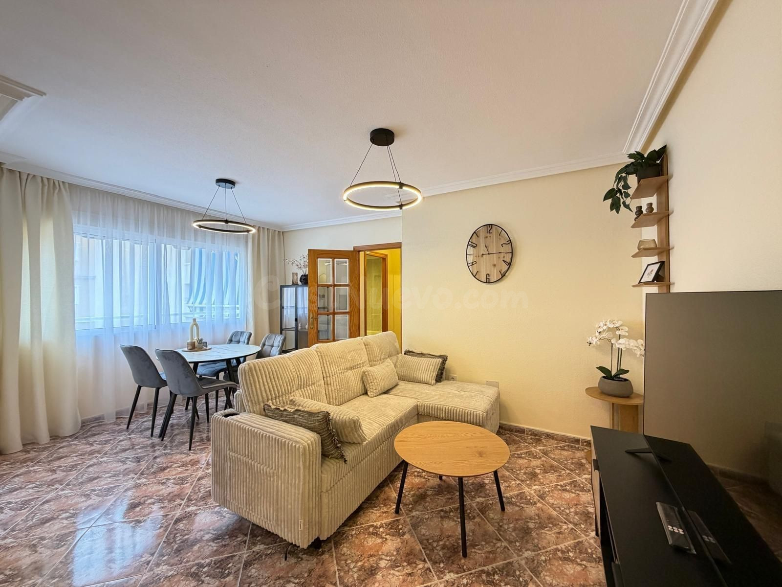 Apartamento 2 habitaciones 69m² en venta - Estacion de autob - foto 5