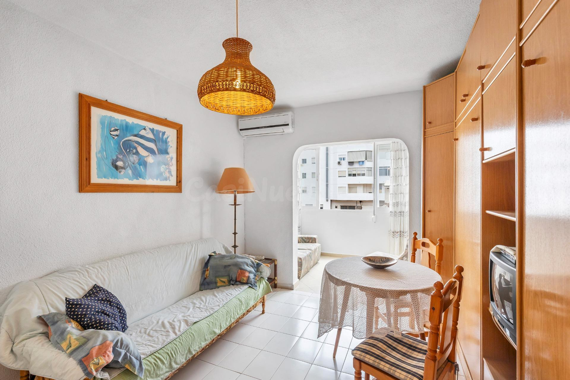 Apartamento en Guardamar del Segura a 800 metros de la playa - foto 3