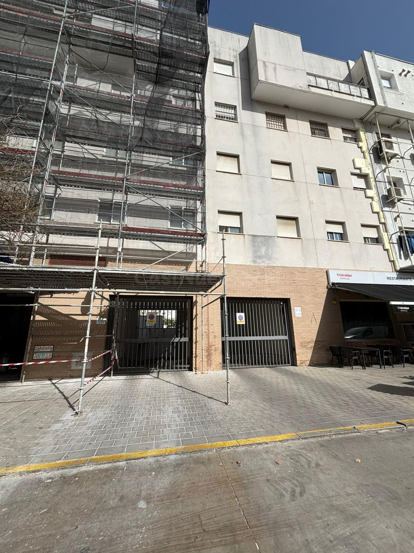 VENTA PLAZAS DE GARAJE EN LOS BERMEJALES - foto 2