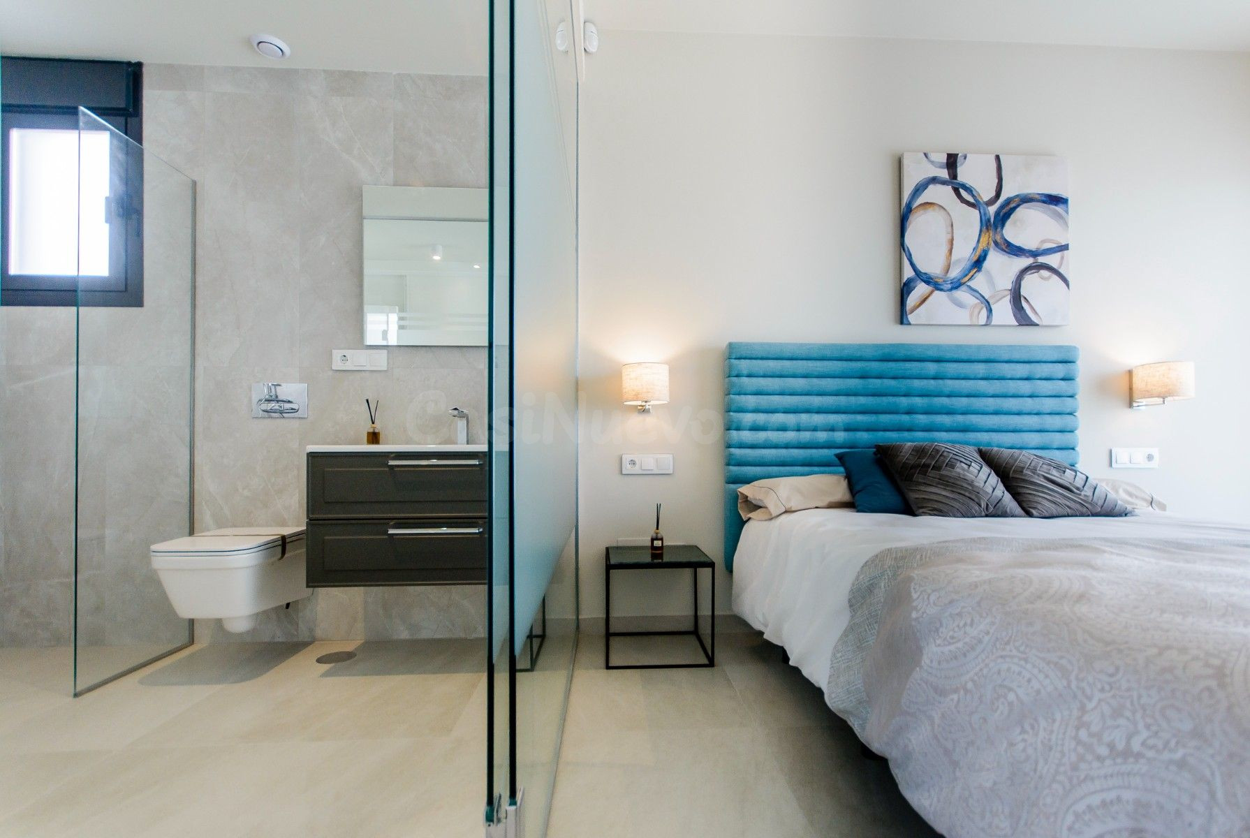 Exclusiva villa de diseño con amplia parcela, piscina privad - foto 2