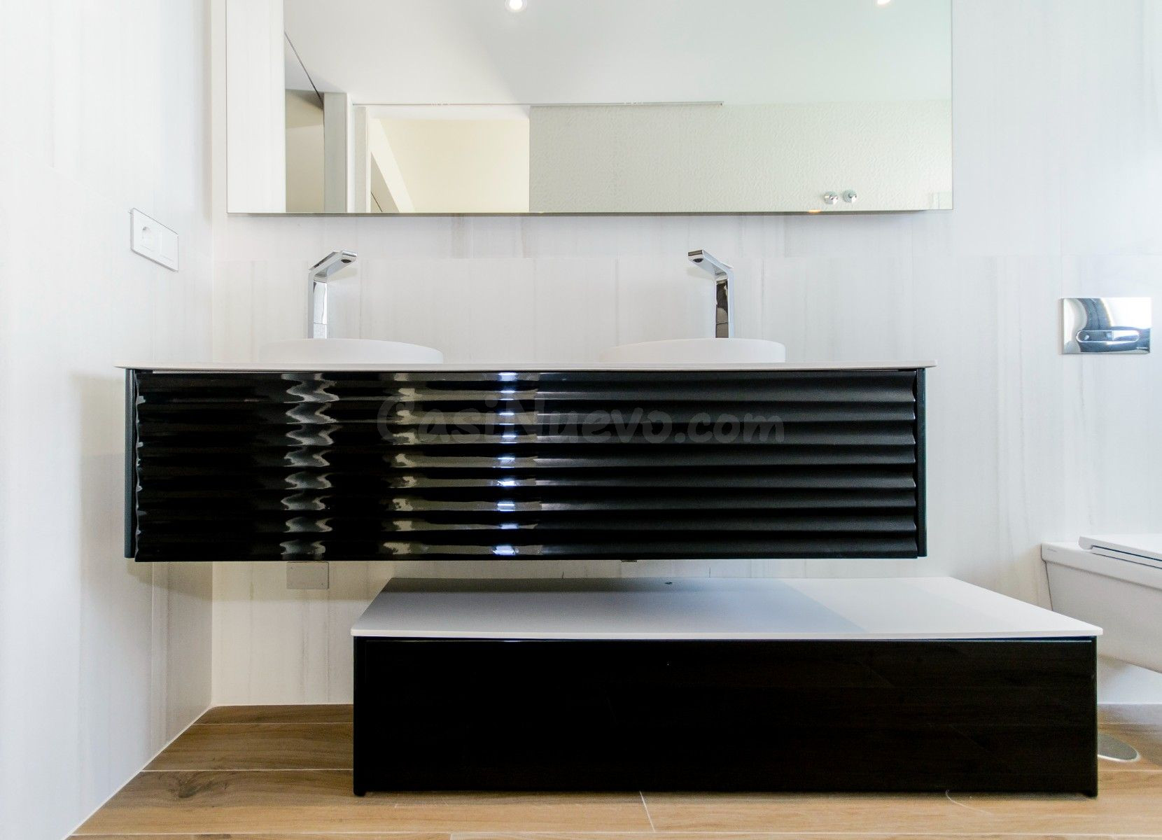 Exclusiva villa de diseño con amplia parcela, piscina privad - foto 5