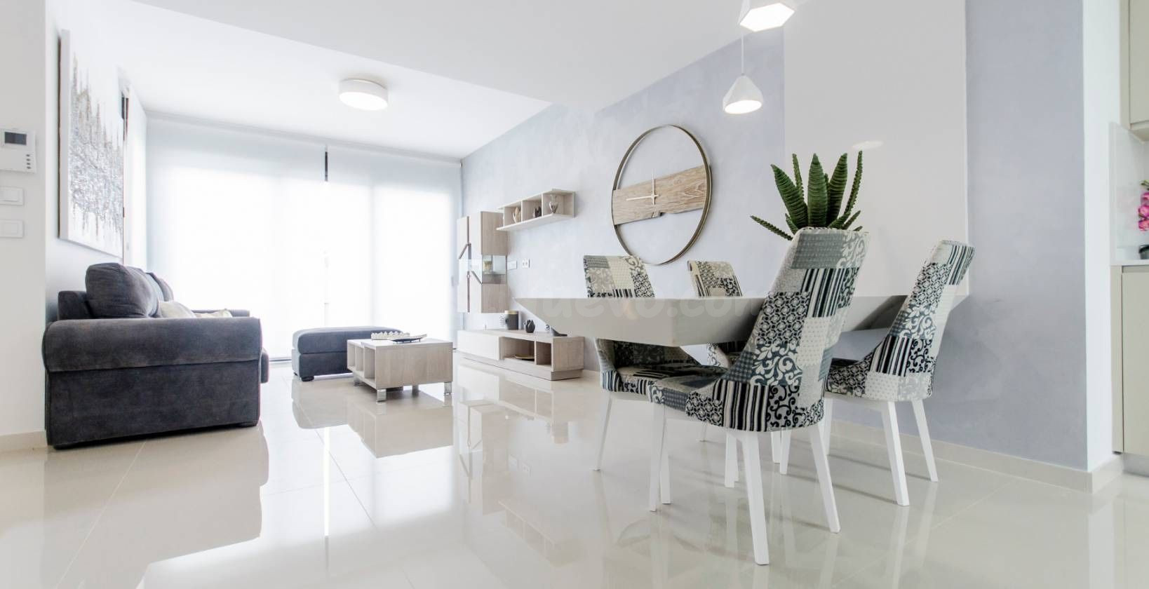 Villa contemporánea con piscina privada y solárium: el autén - foto 2
