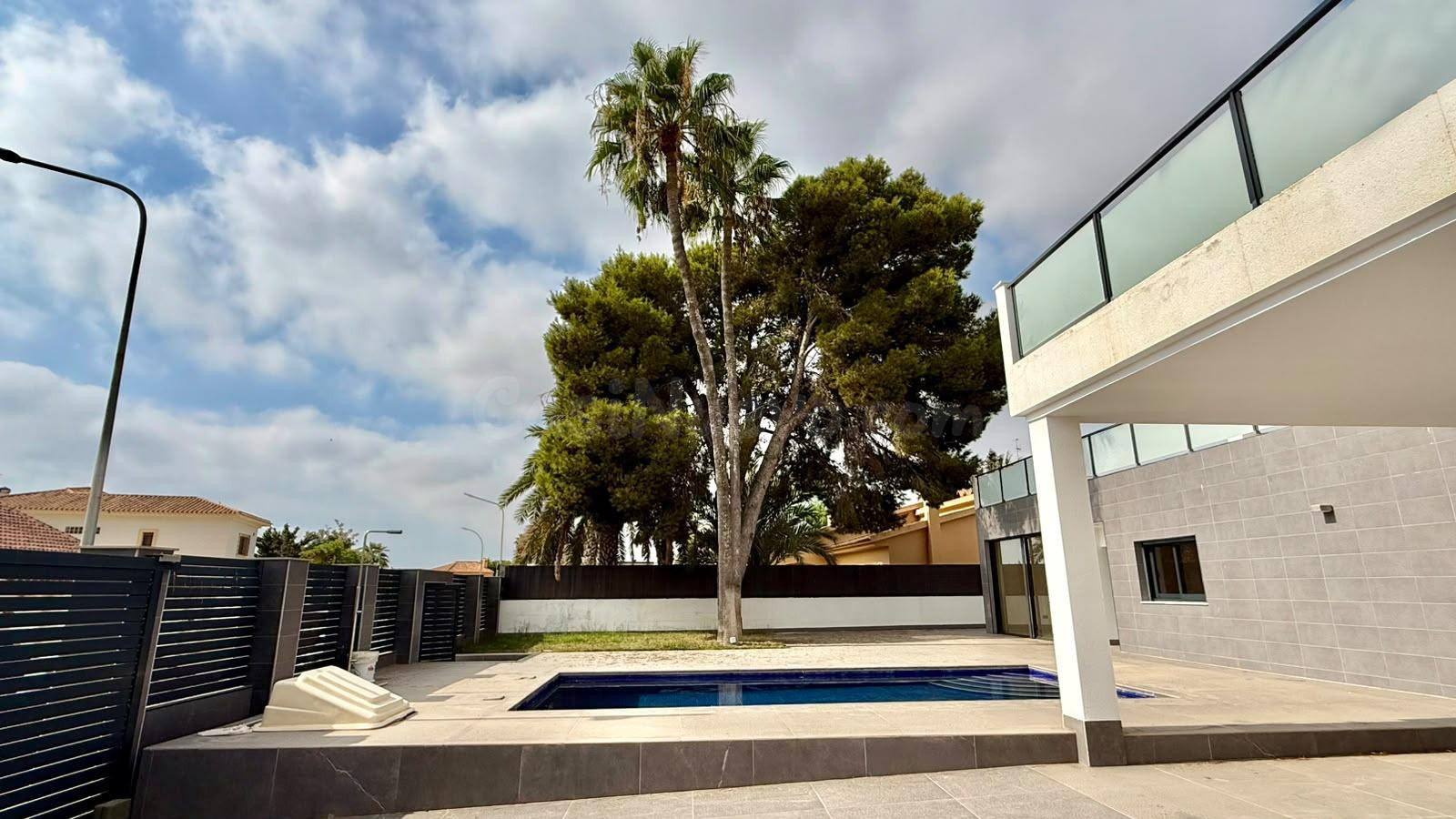Villa con piscina privada, Alicante, Orihuela Costa. 4 habit - foto 4