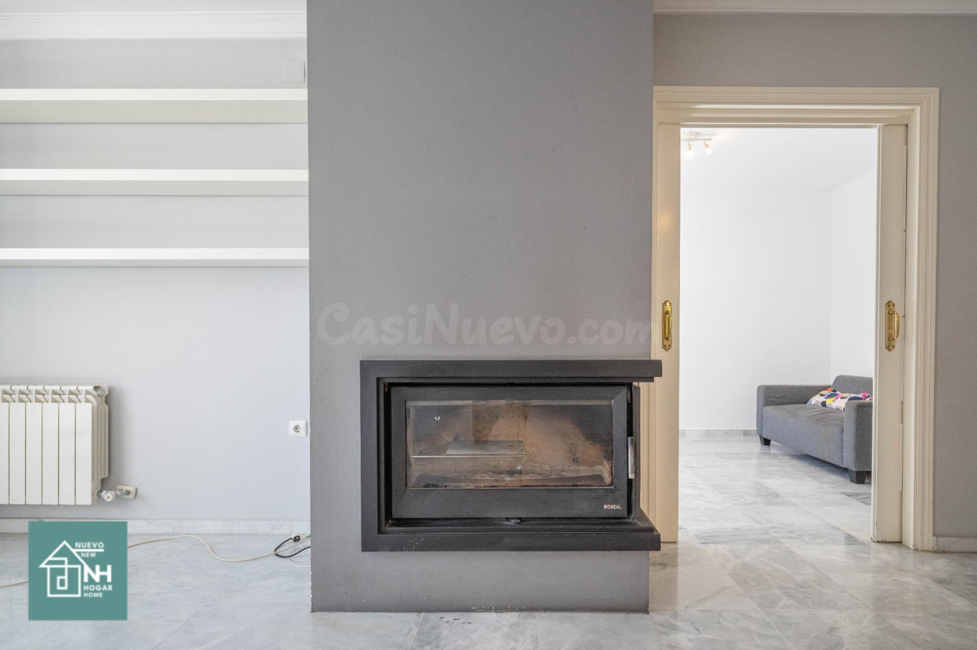 Elegante vivienda con piscina, chimenea y  jardín privado en - foto 5