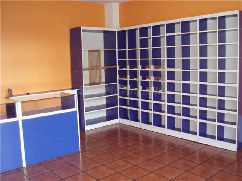Local comercial en venta - Sepulcro