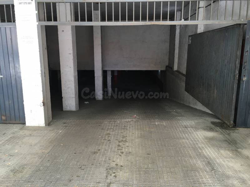 Plaza de garaje en venta en San José Obrero - foto 2
