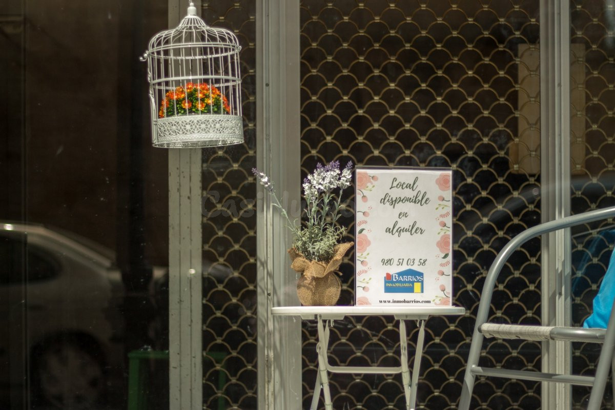 ¿BUSCAS UN GRAN BAJO COMERCIAL? PUES ESTE ES TU LOCAL!! - foto 2
