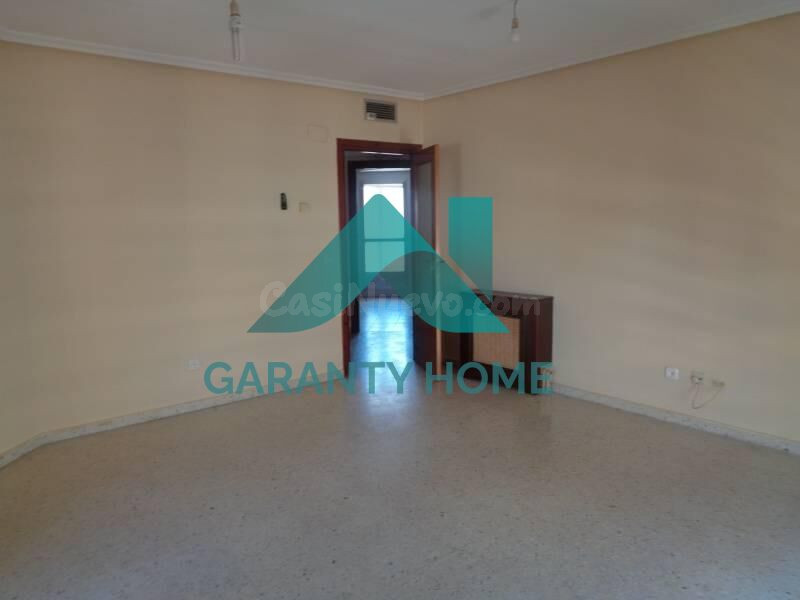 SE ALQUILA PISO EN ALQUILER EN ZONA EROSKI ✨ - foto 4