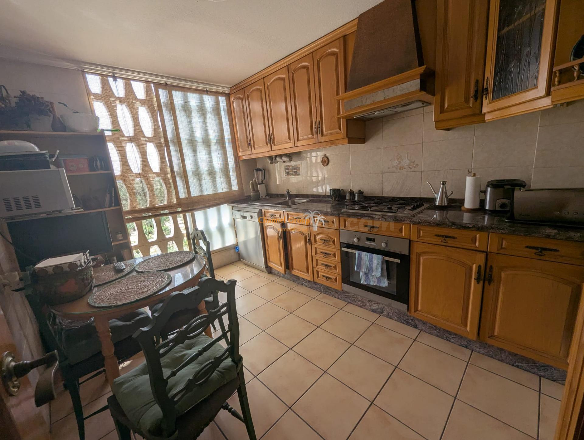 Se vende piso en zona Altabix