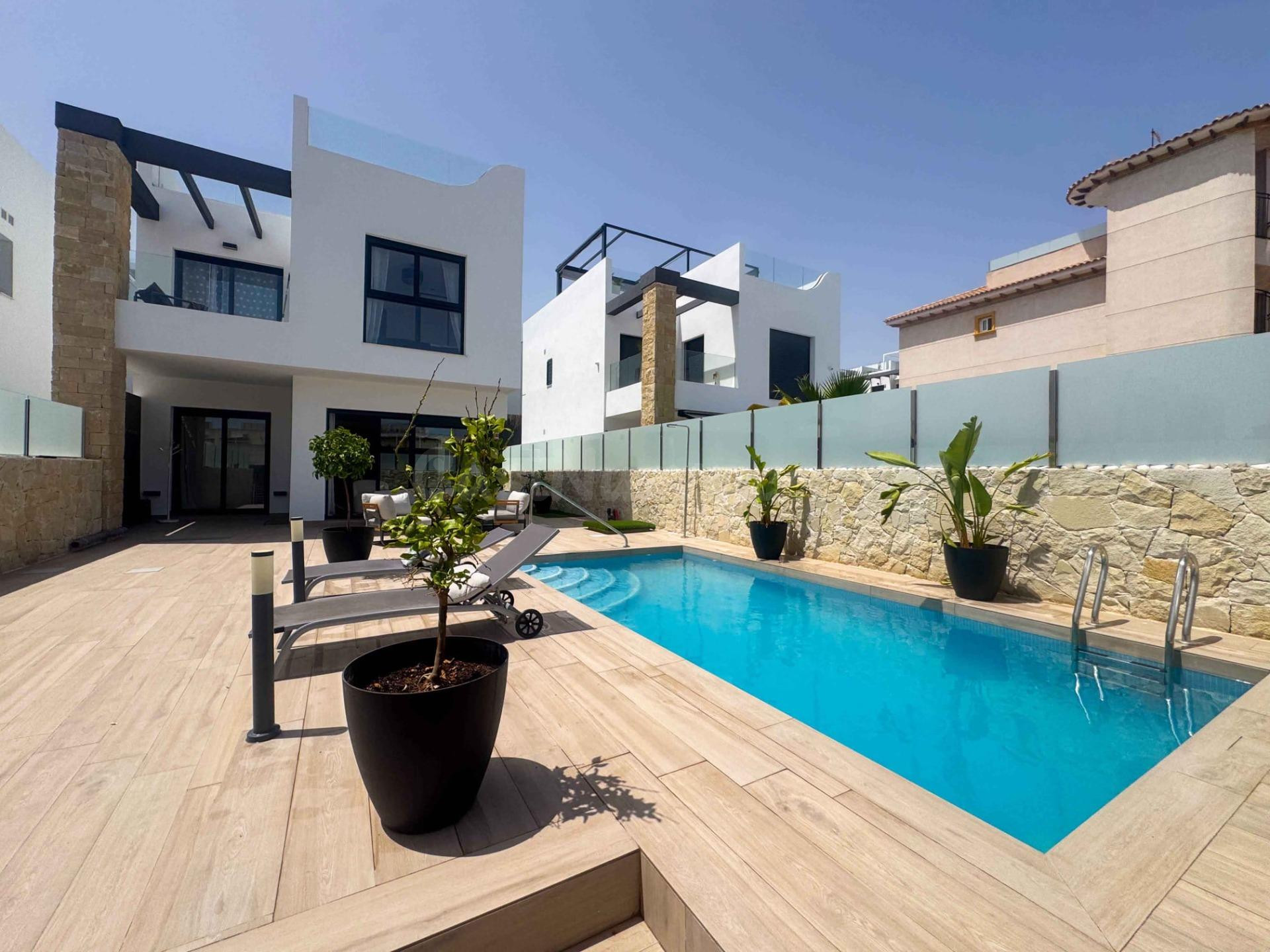 Villa de lujo en Punta Prima