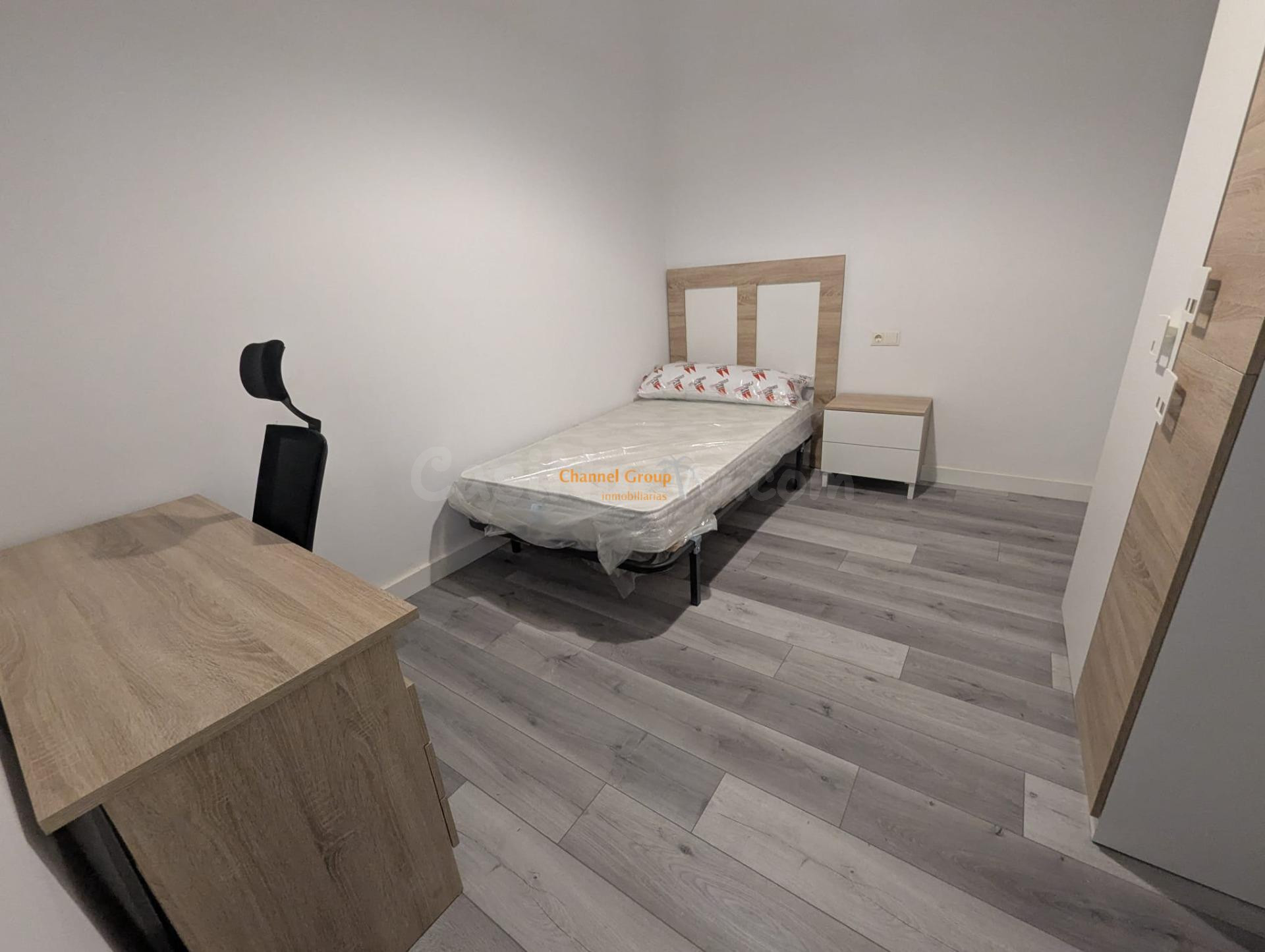 ¡ OPORTUNIDAD! SE ALQUILA PISO COMPLETO O POR habitaciones,  - foto 4