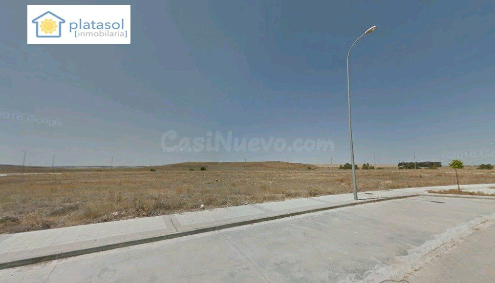 Terreno industrial en polígono a pie de A-66 - foto 5