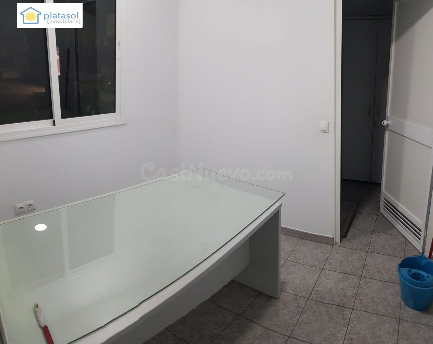 Nave industrial a la venta en Gerena, Sevilla, polígono La F - foto 2