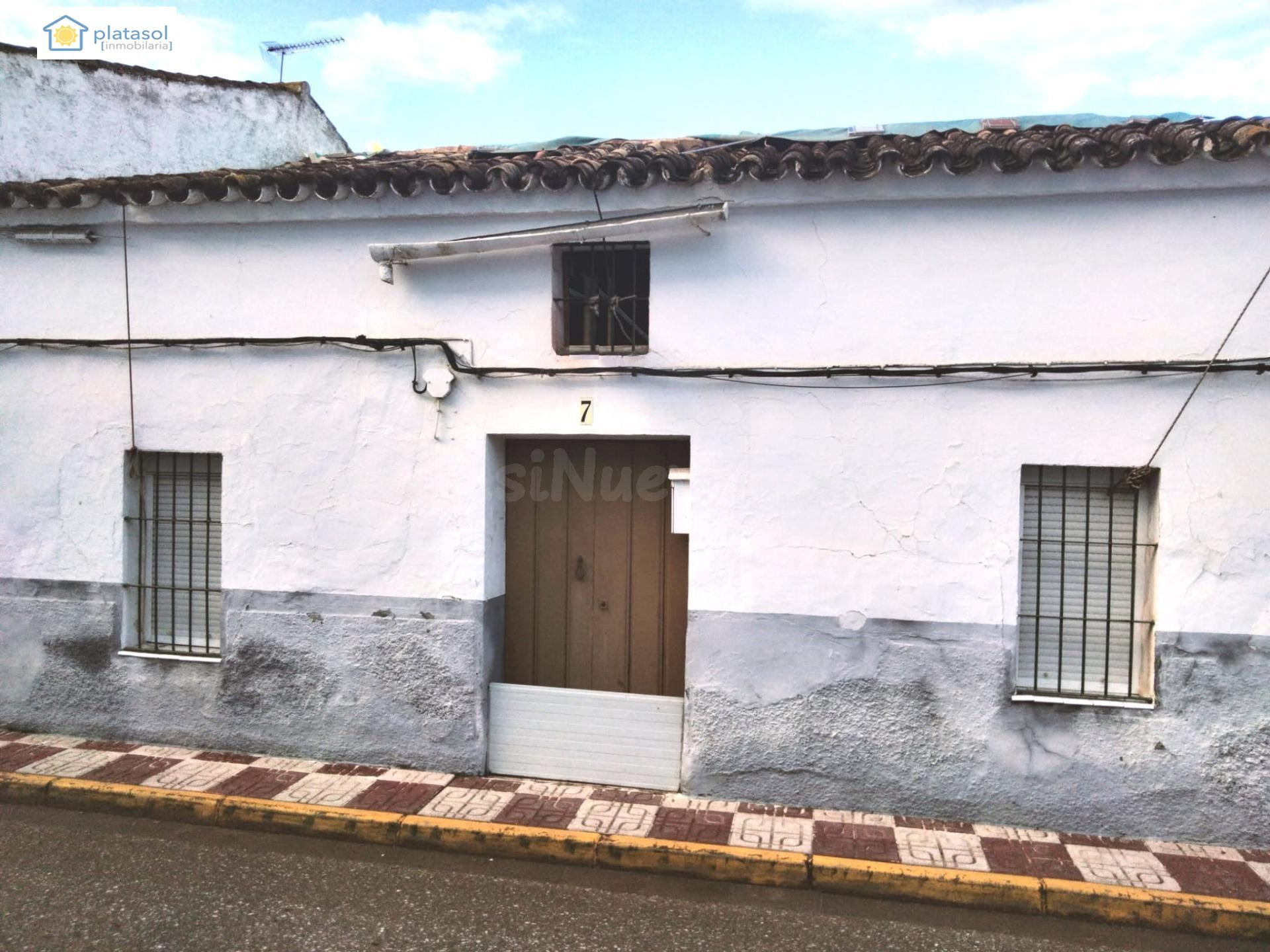 Gran casa de pueblo en Albaida, para reformar a tu gusto y c - foto 2