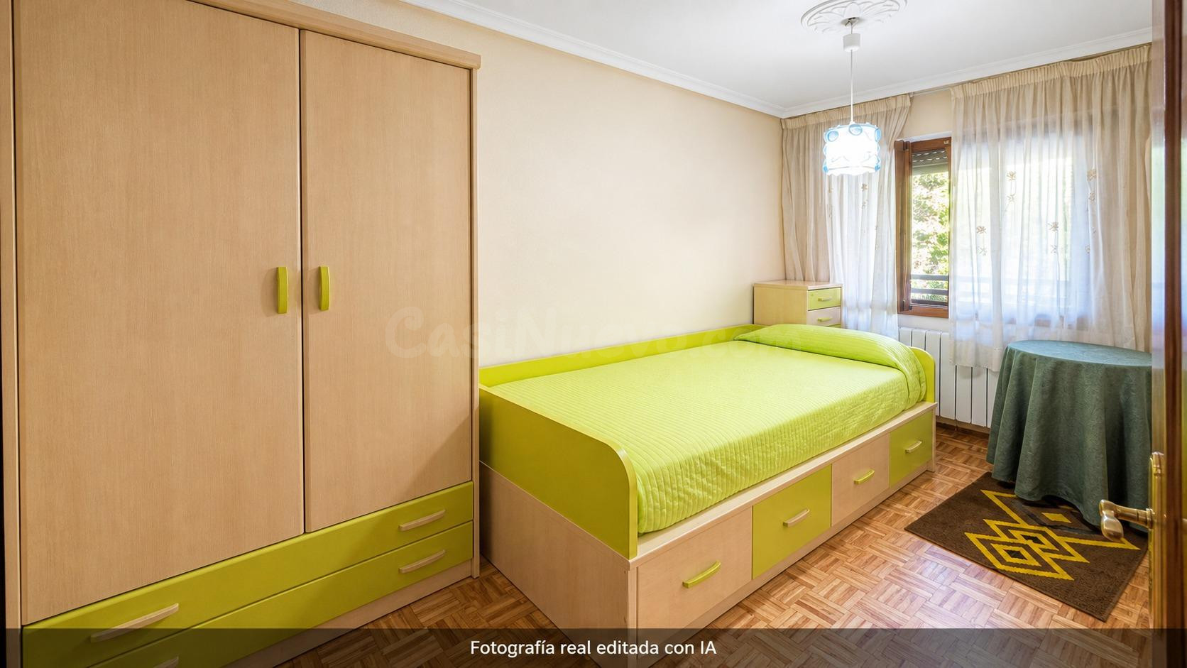 Piso de 4 dormitorios junto a la Universidad · alquiler temp - foto 5
