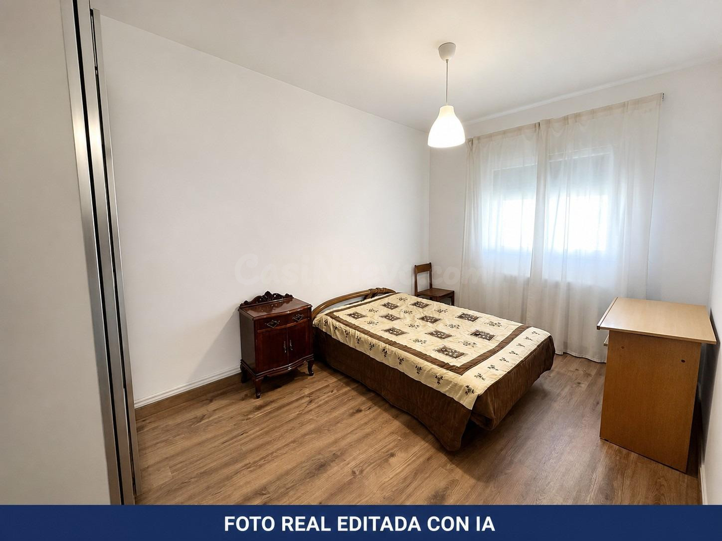 ALQUILER TEMPORAL - Piso reformado de 3 dormitorios con vest - foto 4