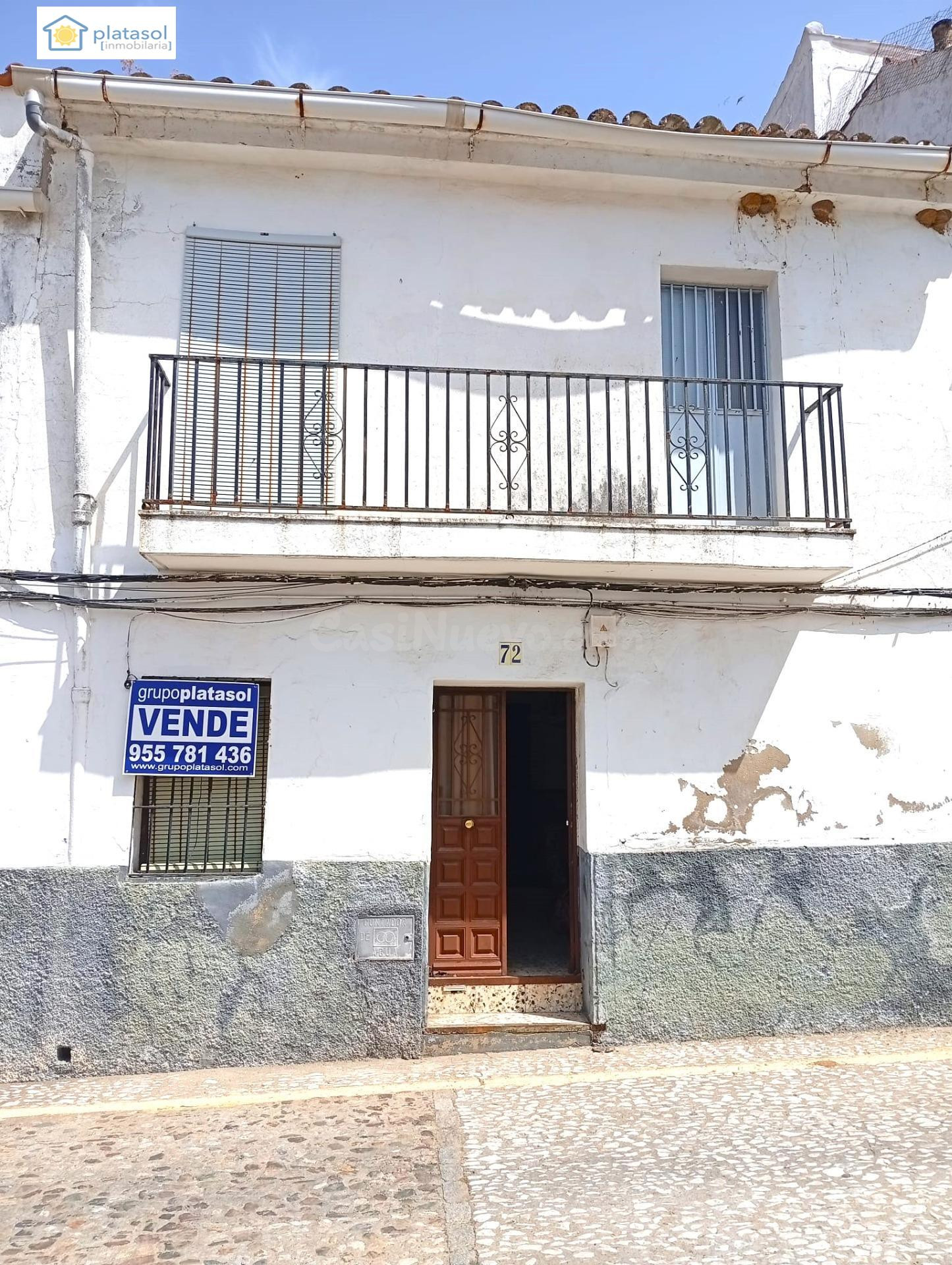 casa centrica de pueblo en Zufre