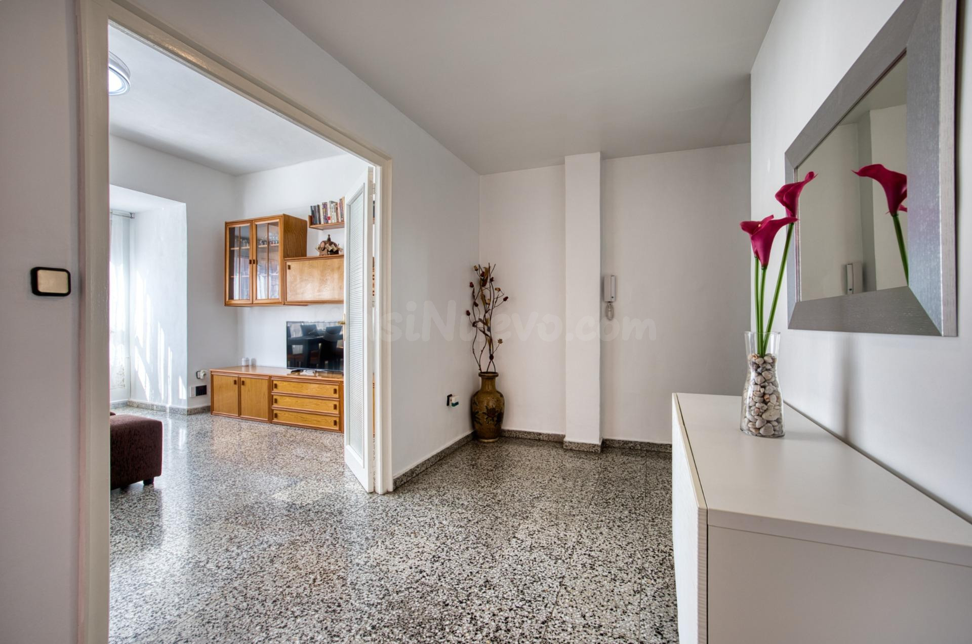 ️ EL CENTRO A TUS PIES: Amplio Piso de 3 habitaciones en Avd - foto 3