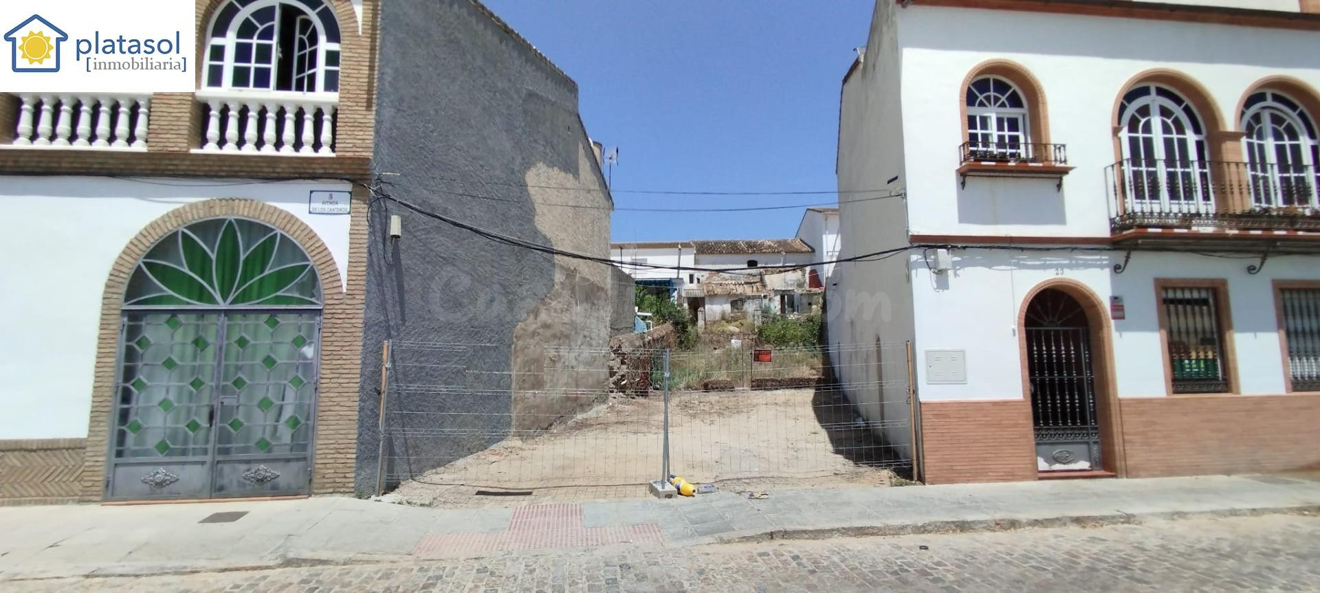 Solar urbano en el centro de Gerena - foto 5