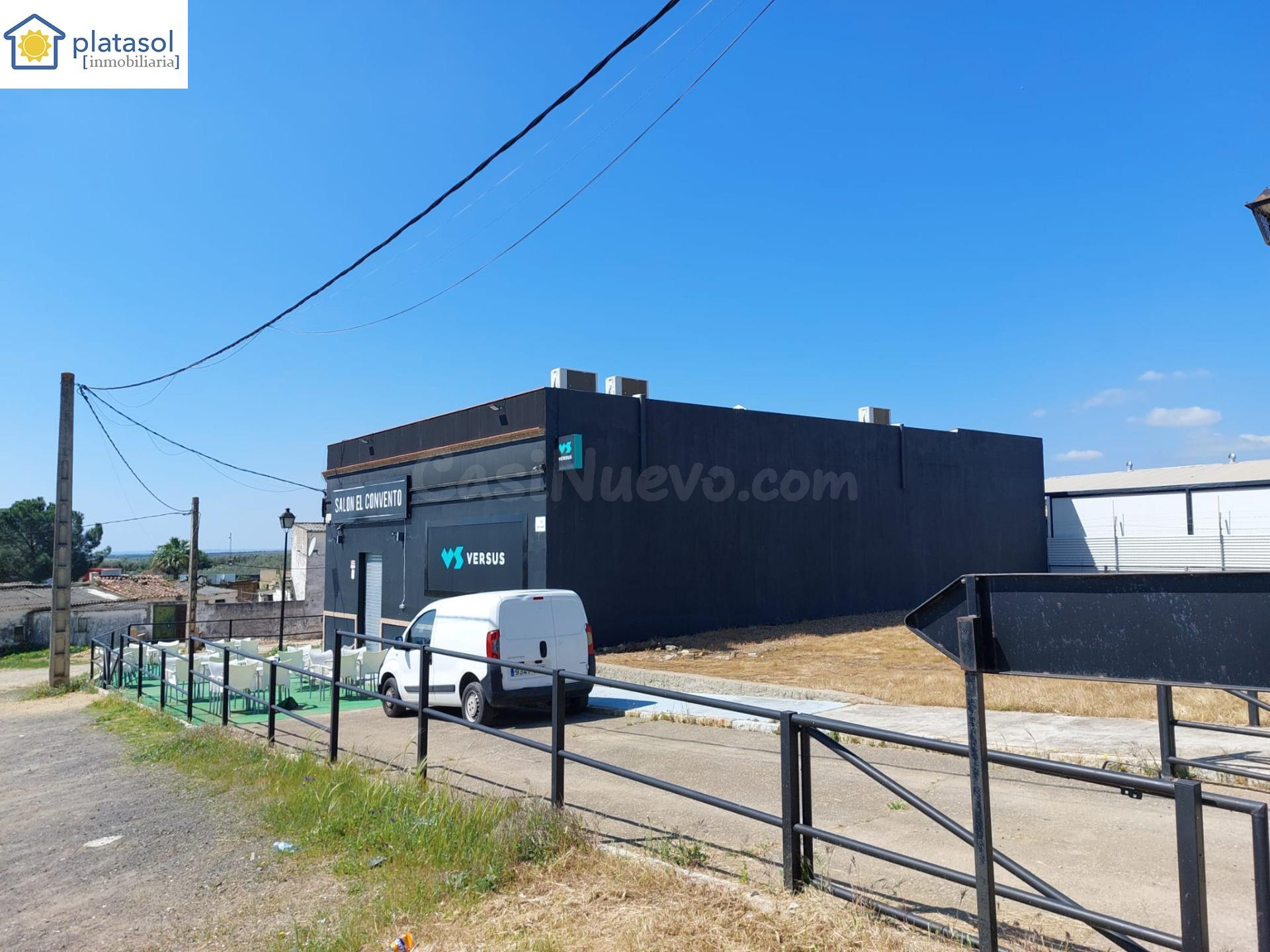 ¡Oportunidad Única en Gerena! Amplio Local de 236 m2 para Ne - foto 4