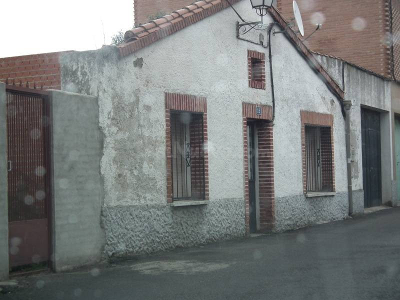 TERRENO URBANO CON PROYECTO - foto 3